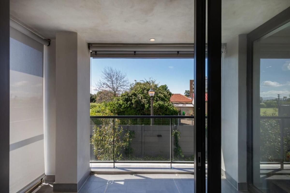 Central Southern Suburbs Leafy Village Neighbourhood Cape Town Ngoại thất bức ảnh